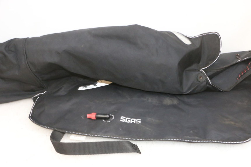 photo de OSŁONA OCHRONNA PIAGGIO MP3 500 (2016 - 2018) - Zbliżenie komponentów