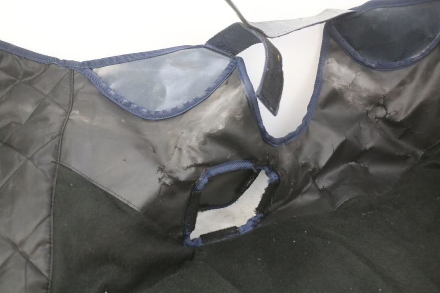 photo de OSŁONA OSŁANIAJĄCA KYMCO SENTO 100 (2008 - 2013) - Stan powierzchni