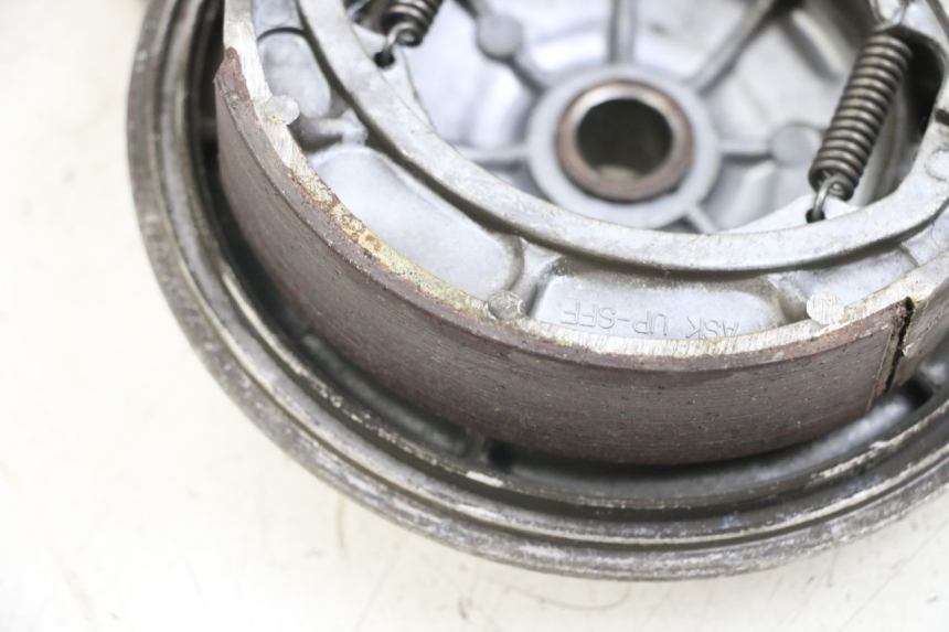 photo de BĘBEN TYLNY HYOSUNG GF 125 (2001 - 2005) - Szczegół części