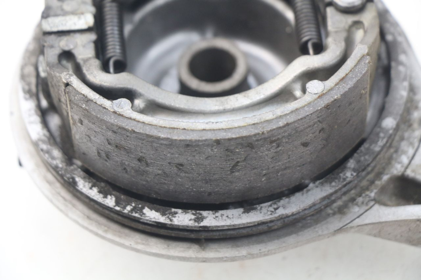 photo de BĘBEN TYLNY SUZUKI RV VAN VAN 125 (2003 - 2008) - Zoom stanu zużycia