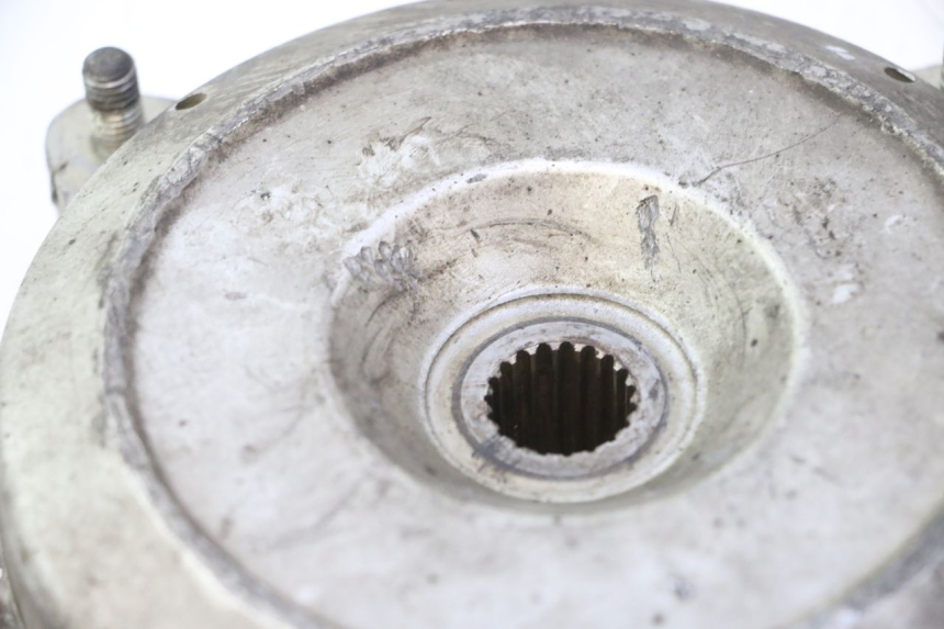 photo de BĘBEN TYLNY HONDA SCV LEAD 100 (2003 - 2007) - Zbliżenie techniczne