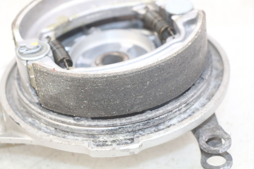 photo de BĘBEN TYLNY DAELIM VL DAYSTAR 125 (2000 - 2011) - Szczegół części