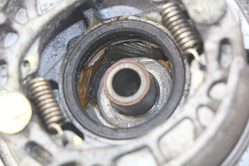 photo de BĘBEN PRZEDNI PEUGEOT LUDIX 50 (2005 - 2007) - Inny kąt widzenia