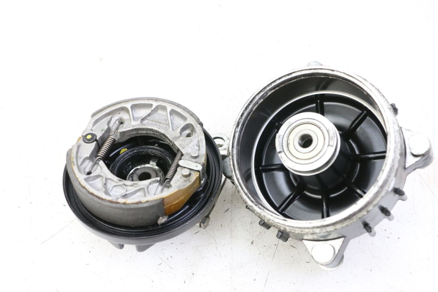 photo de BĘBEN PRZEDNI MBK OVETTO ONE 2T 50 (2013 - 2017) - Stan powierzchni