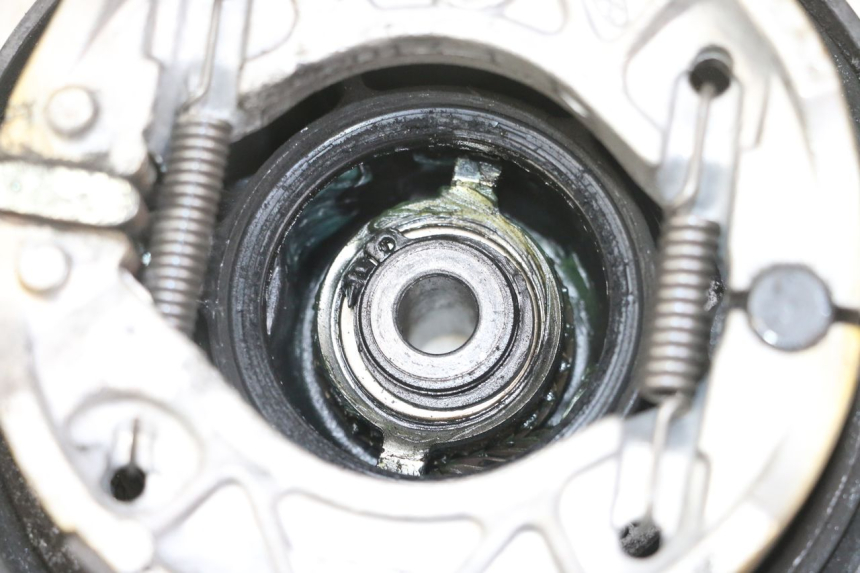 photo de BĘBEN PRZEDNI YAMAHA NEO'S NEOS 2T EASY 50 (2013 - 2016) - Widok ogólny