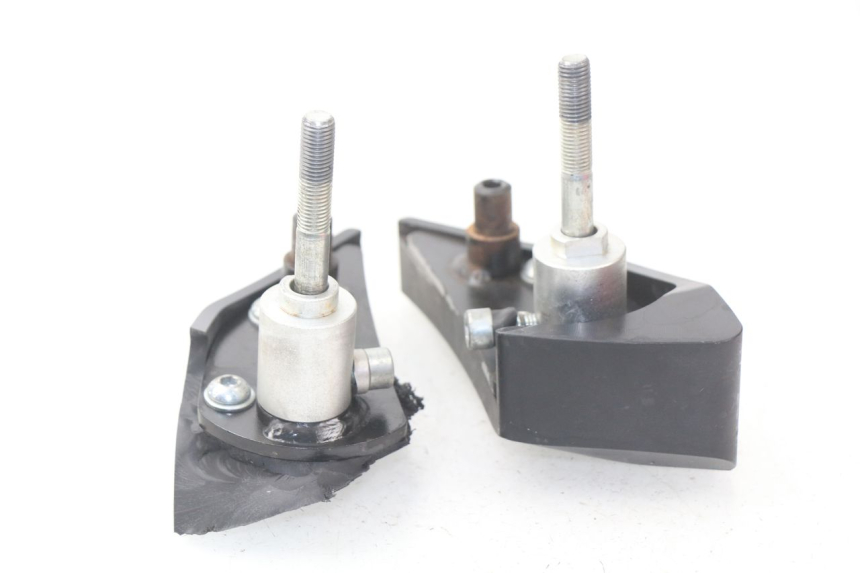 photo de ODBOJNIK SILNIKA SUZUKI GSX-R GSXR K16 1000 (2012 - 2016) - Inny kąt widzenia