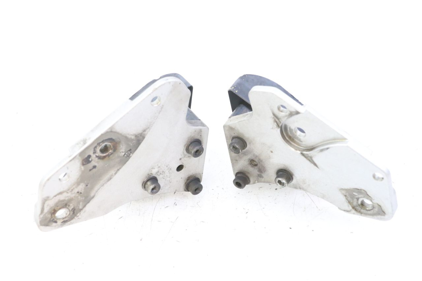 photo de TŁUMIK SILNIKA YAMAHA XJ6 600 (2008 - 2016) - Punkty mocowania