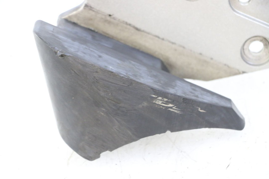 photo de TŁUMIK SILNIKA YAMAHA XJ6 600 (2008 - 2016) - Oznaczenia i referencje