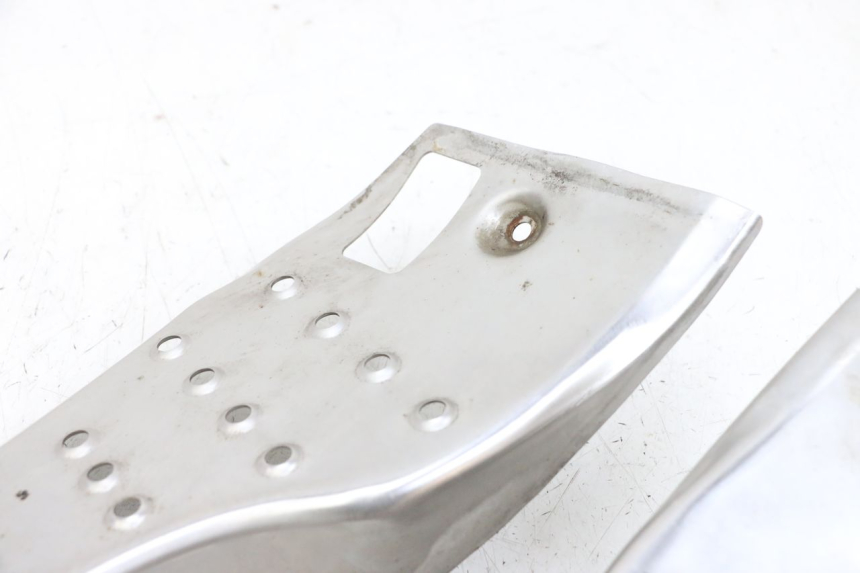 photo de MATA PODNÓŻKA ADIVA AD3 300 (2014 - 2020) - Oznaczenia i referencje