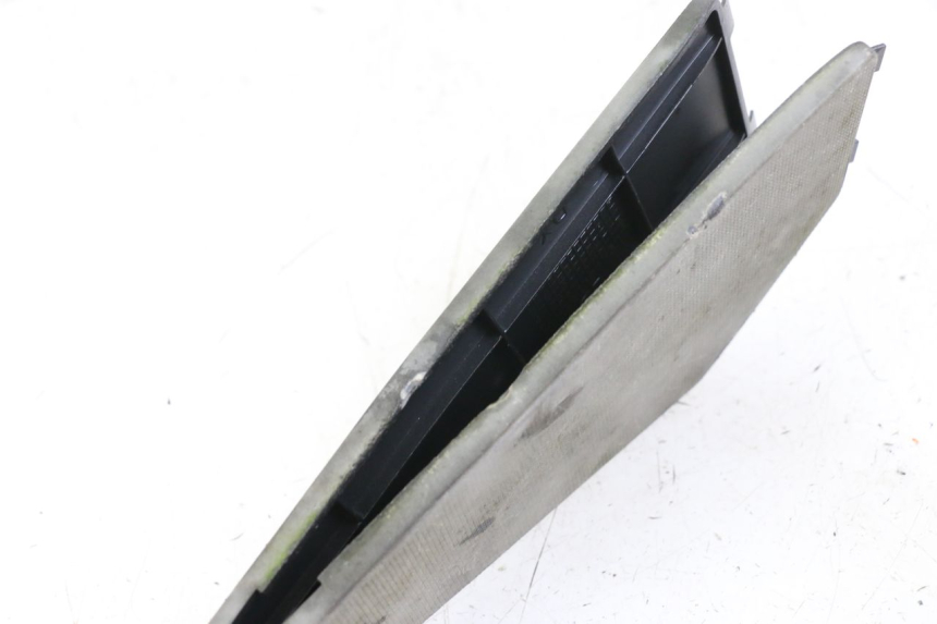 photo de MATA PODNÓŻKA APRILIA SR MOTARD 50 (2012 - 2018) - Szczegół części