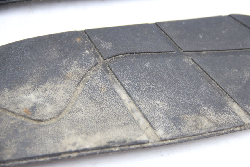 photo de MATA PODNÓŻKA APRILIA ATLANTIC 500 (2002 - 2003) - Szczegóły charakterystyczne