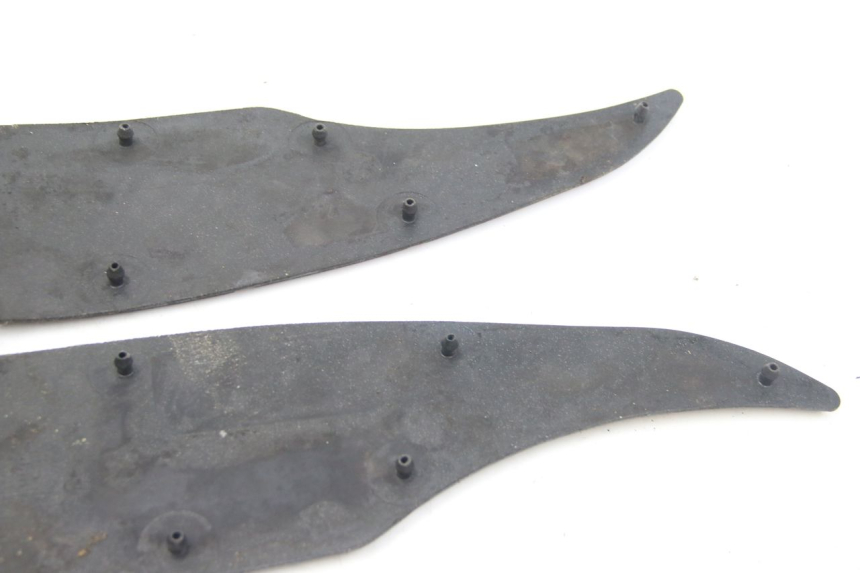 photo de MATA PODNÓŻKA APRILIA ATLANTIC 500 (2002 - 2003) - Punkty mocowania