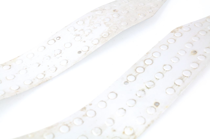 photo de MATA PODNÓŻKA JONWAY AZTRAL 125 (2008 - 2017) - Zbliżenie techniczne