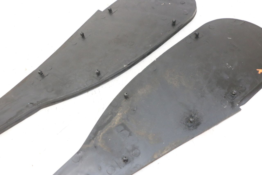 photo de MATA PODNÓŻKA BMW C1 125 (2000 - 2003) - Zbliżenie techniczne