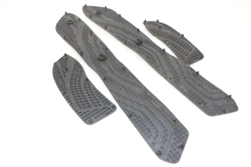 photo de MATA PODNÓŻKA SUZUKI BURGMAN 650 (2013 - 2020) - Zbliżenie techniczne