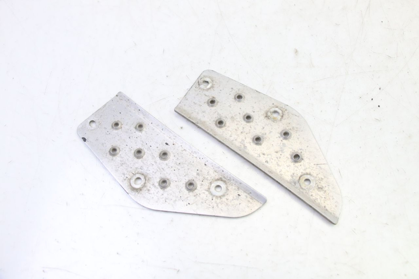 photo de MATA PODNÓŻKA YAMAHA BW'S 100 (1999 - 2002) - Inny kąt widzenia