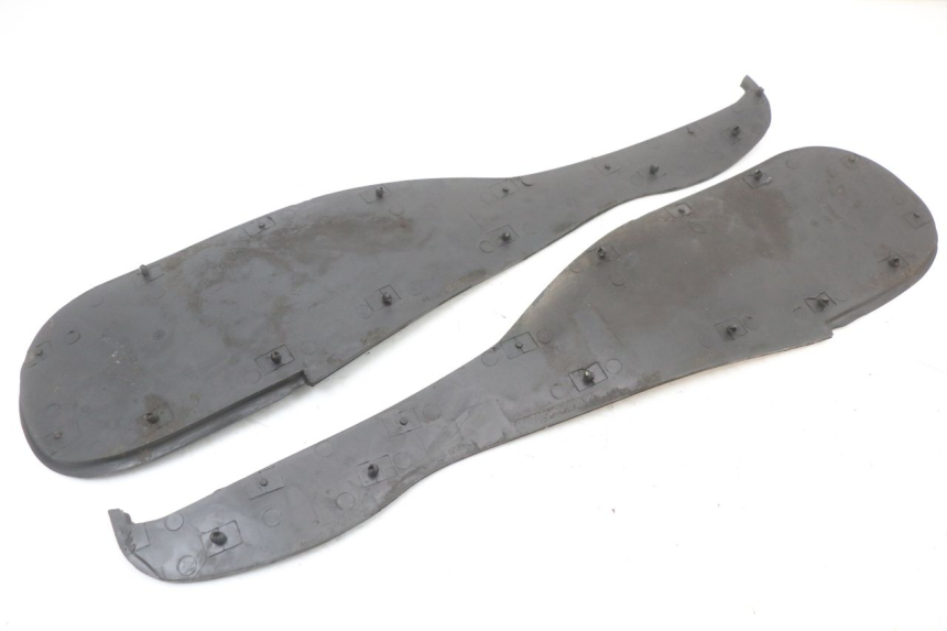 photo de MATA PODNÓŻKA BMW C1 125 (2000 - 2003) - Zbliżenie techniczne