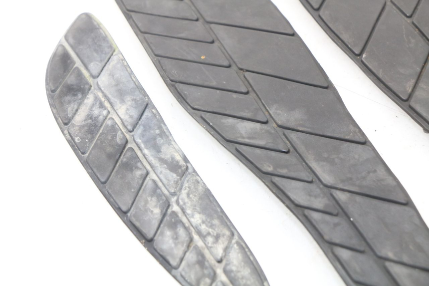 photo de MATA PODNÓŻKA ERIDER CARGO 1 (2009 - 2018) - Punkty mocowania