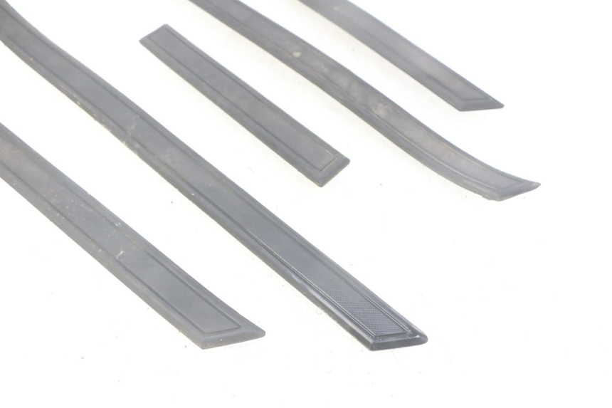 photo de MATA PODNÓŻKA PEUGEOT DJANGO 2T 50 (2014 - 2019) - Zoom stanu zużycia