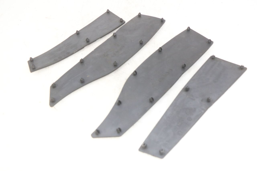 photo de MATA PODNÓŻKA KYMCO DOWNTOWN ABS 125 (2015 - 2017) - Szczegół części