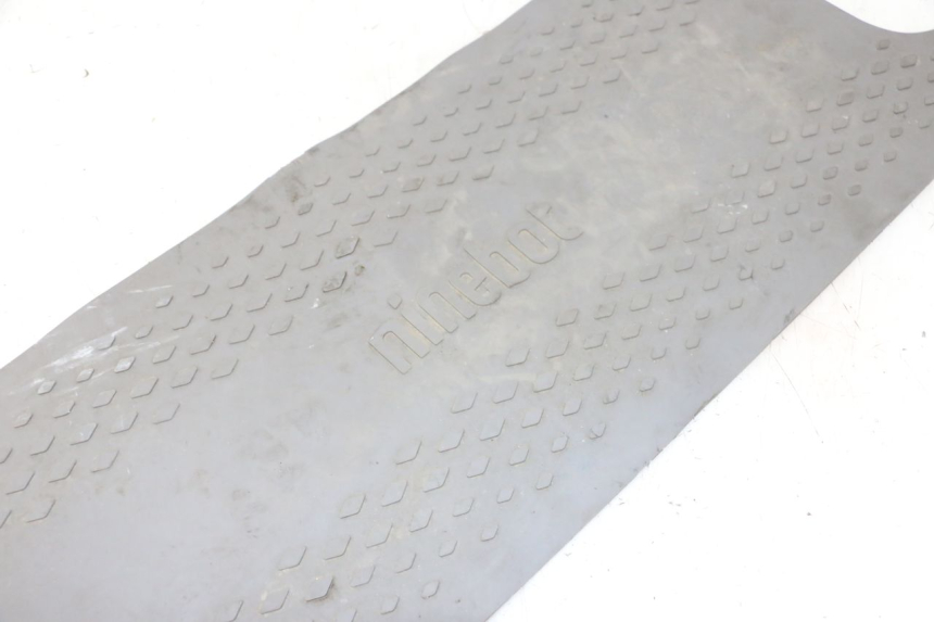 photo de MATA PODNÓŻKA SEGWAY NINEBOT F65I 1 - Widok ogólny