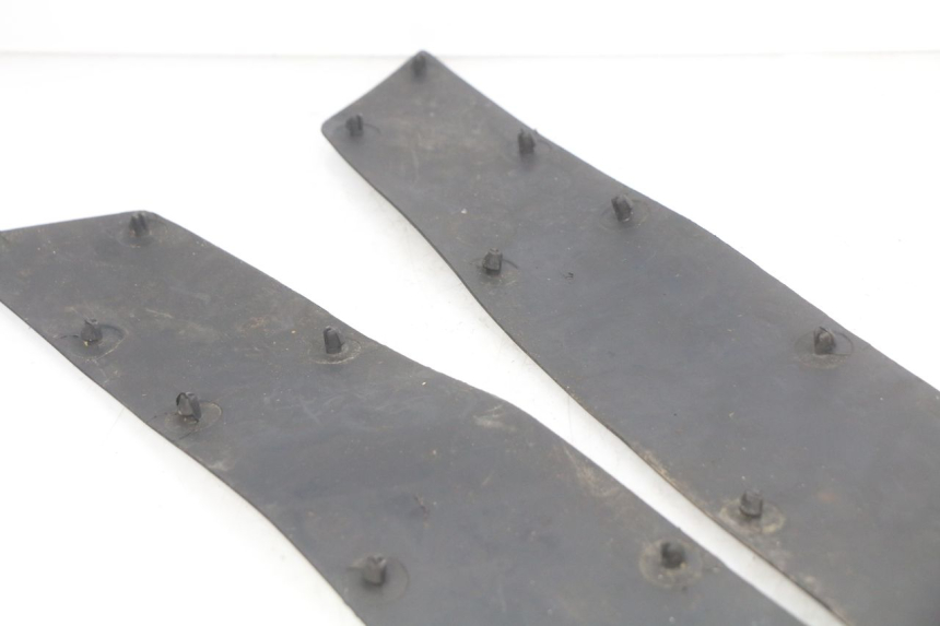 photo de MATA PODNÓŻKA HONDA FES PANTHEON 2T 125 (1998 - 2002) - Szczegół części