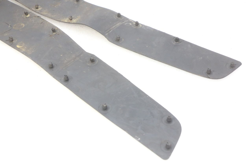 photo de MATA PODNÓŻKA HONDA FES PANTHEON 2T 125 (1998 - 2002) - Inny kąt widzenia