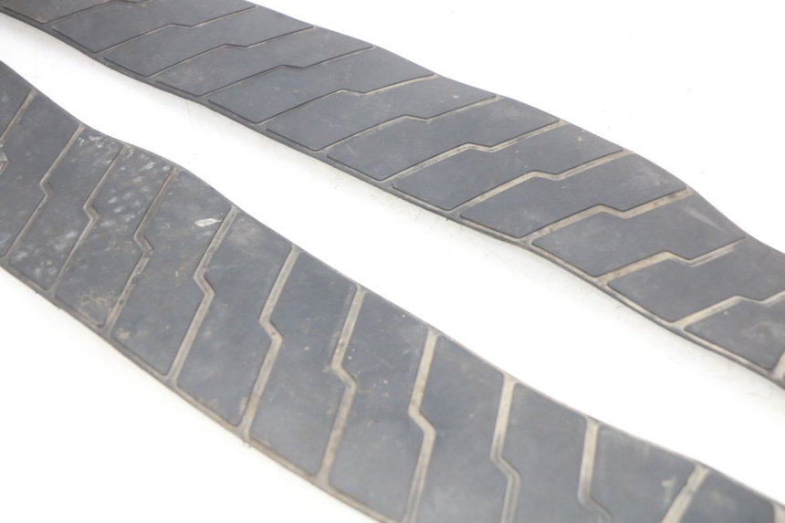 photo de MATA PODNÓŻKA HONDA FES PANTHEON 2T 125 (1998 - 2002) - Punkty mocowania