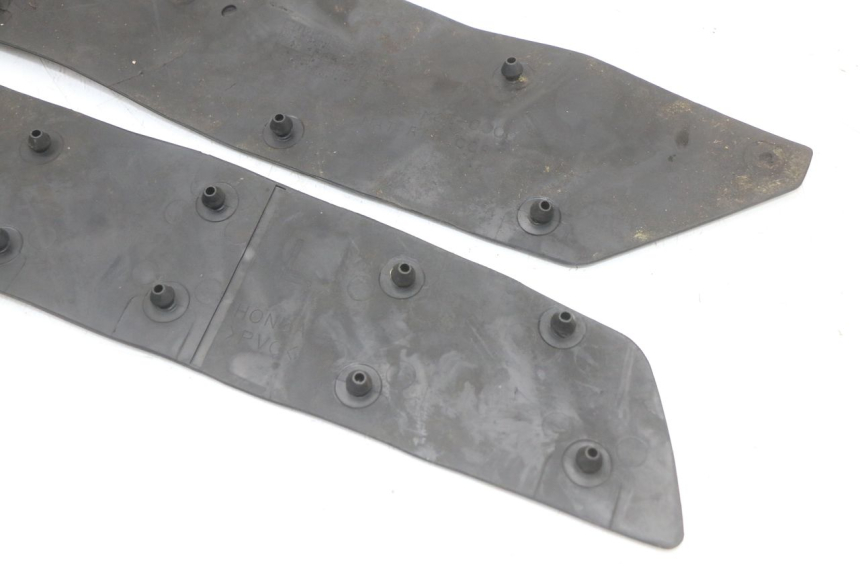 photo de MATA PODNÓŻKA HONDA FJS SILVER WING SILVERWING 400 (2005 - 2008) - Punkty mocowania