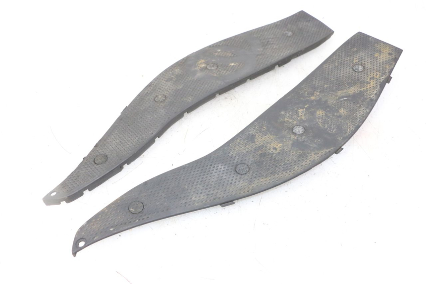 photo de MATA PODNÓŻKA GILERA NEXUS 300 (2008 - 2013) - Widok główny