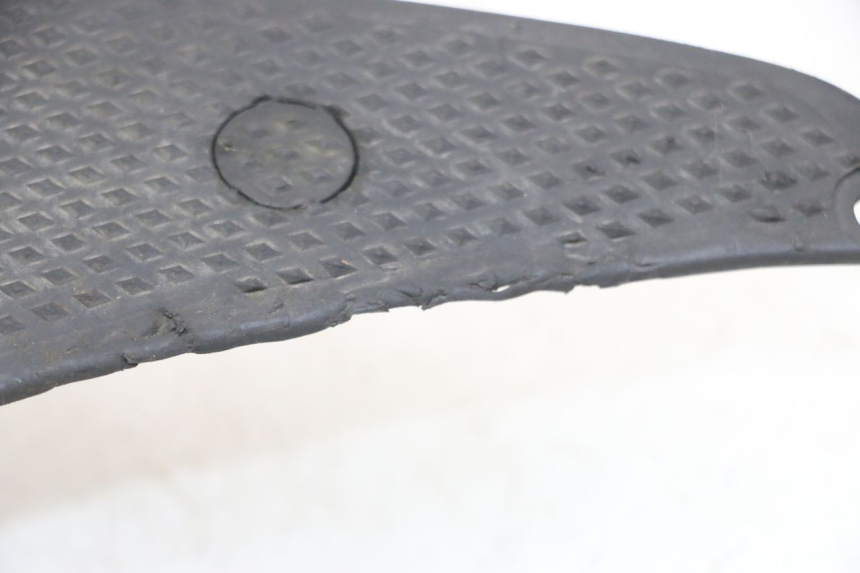 photo de MATA PODNÓŻKA GILERA NEXUS 300 (2008 - 2013) - Zoom stanu zużycia