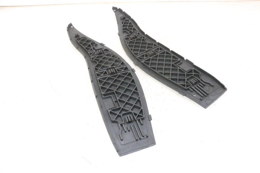 photo de MATA PODNÓŻKA GILERA NEXUS 300 (2008 - 2013) - Zbliżenie techniczne