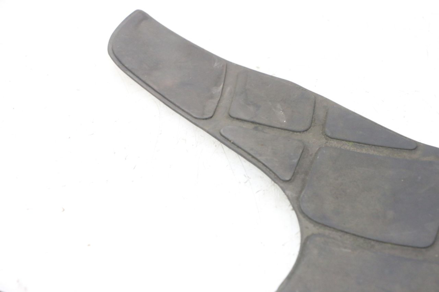 photo de MATA PODNÓŻKA KYMCO GRAND DINK 125 (2002 - 2007) - Inny kąt widzenia