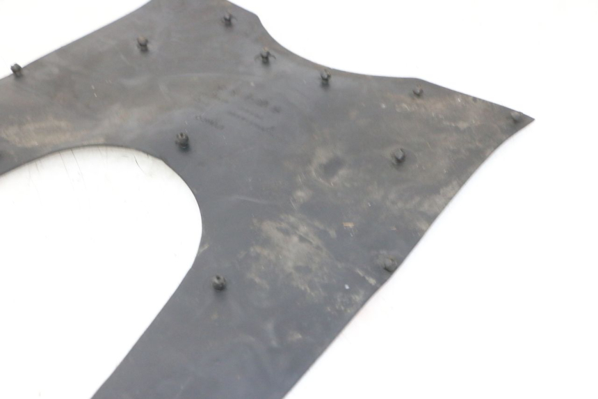 photo de MATA PODNÓŻKA KYMCO GRAND DINK 125 (2002 - 2007) - Punkty mocowania