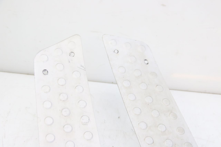 photo de MATA PODNÓŻKA REVATTO IMPERATOR 125 (2007 - 2015) - Zbliżenie techniczne