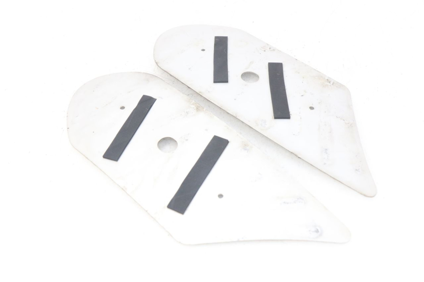 photo de MATA PODNÓŻKA PEUGEOT KISBEE 2T 50 (2010 - 2017) - Szczegół części