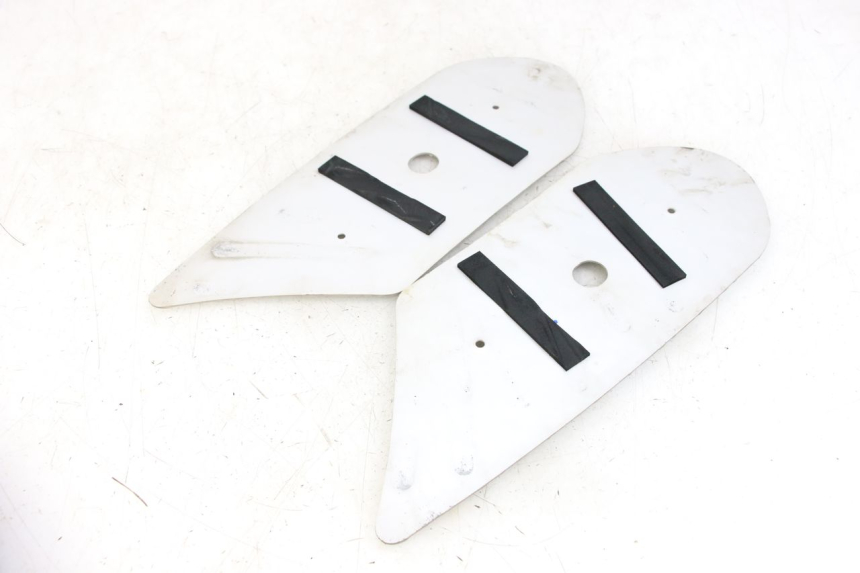 photo de MATA PODNÓŻKA PEUGEOT KISBEE 4T 50 (2018 - 2022) - Szczegół części