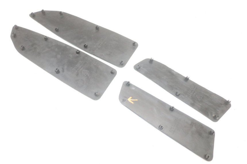 photo de MATA PODNÓŻKA KYMCO X-TOWN XTOWN 125 (2016 - 2021) - Zbliżenie techniczne