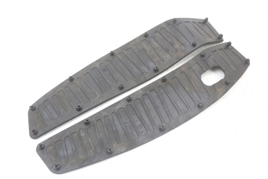 photo de MATA PODNÓŻKA PIAGGIO MP3 HPE 350 (2018 - 2020) - Oznaczenia i referencje