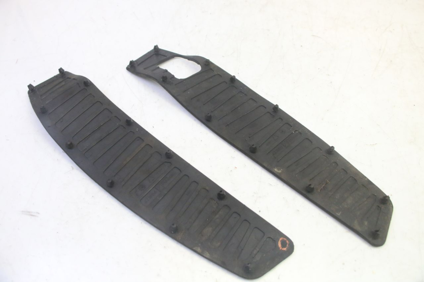 photo de MATA PODNÓŻKA PIAGGIO MP3 HPE 350 (2018 - 2020) - Widok ogólny