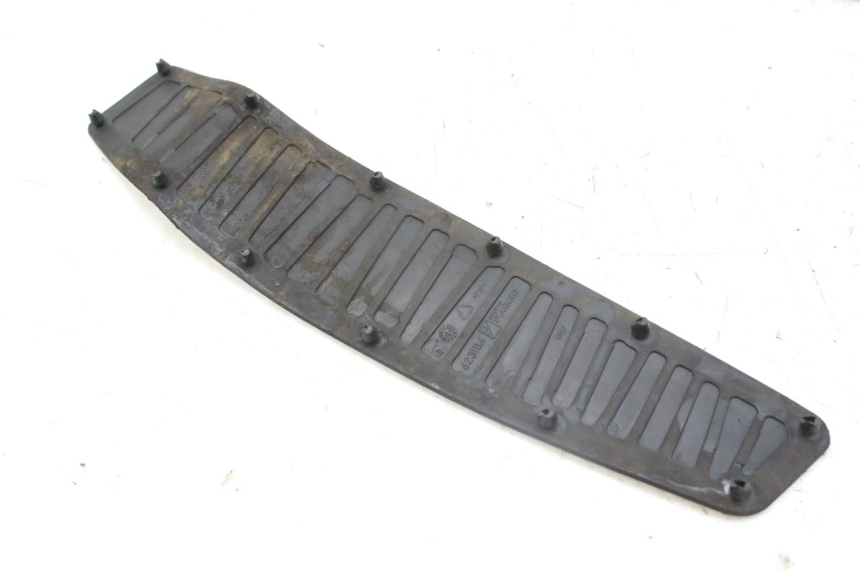 photo de MATA PODNÓŻKA PIAGGIO MP3 RL 250 (2006 - 2010) - Szczegół części