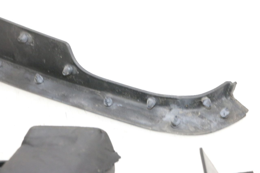 photo de MATA PODNÓŻKA YAMAHA NEO'S CORE 1 (2022 - 2026) - Kontrola wizualna