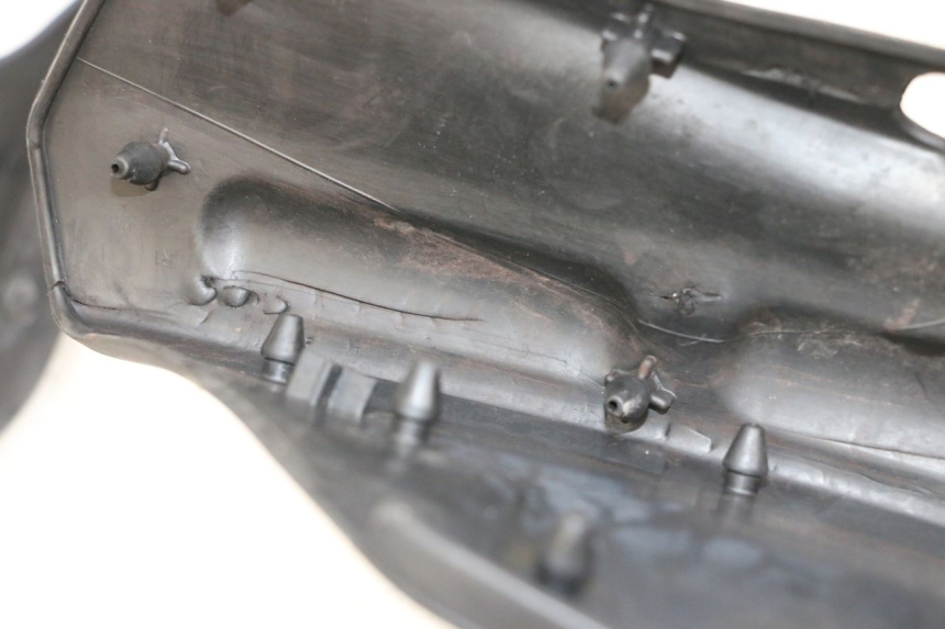 photo de MATA PODNÓŻKA YAMAHA NEO'S CORE 1 (2022 - 2026) - Punkty mocowania