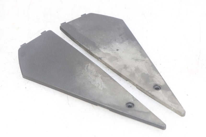 photo de MATA PODNÓŻKA PIAGGIO NEW TYPHOON 50 (2010 - 2017) - Widok główny