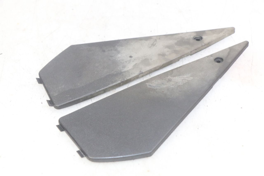 photo de MATA PODNÓŻKA PIAGGIO NEW TYPHOON 50 (2010 - 2017) - Zoom stanu zużycia