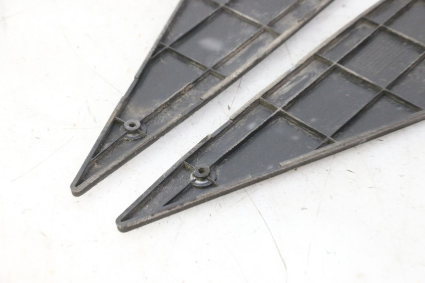 photo de MATA PODNÓŻKA PIAGGIO NEW TYPHOON 50 (2010 - 2017) - Zoom stanu zużycia