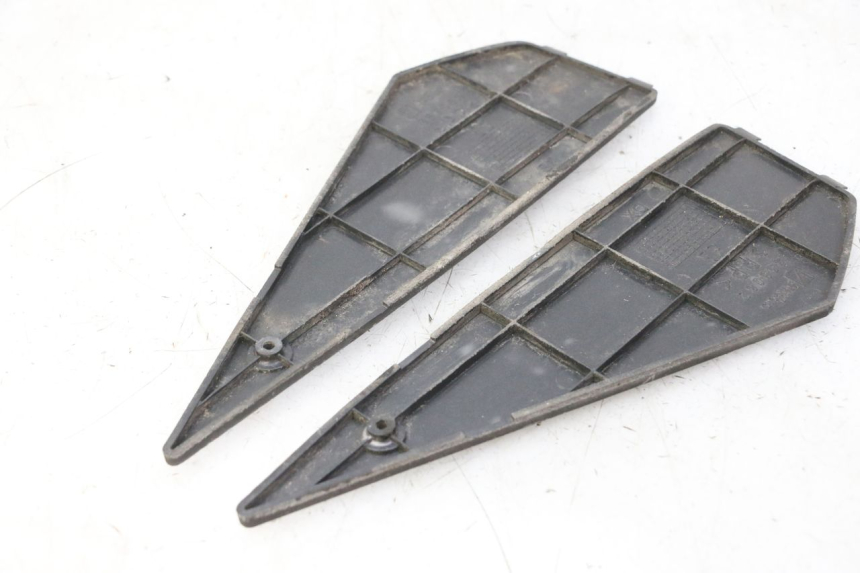 photo de MATA PODNÓŻKA PIAGGIO NEW TYPHOON 50 (2010 - 2017) - Zbliżenie techniczne