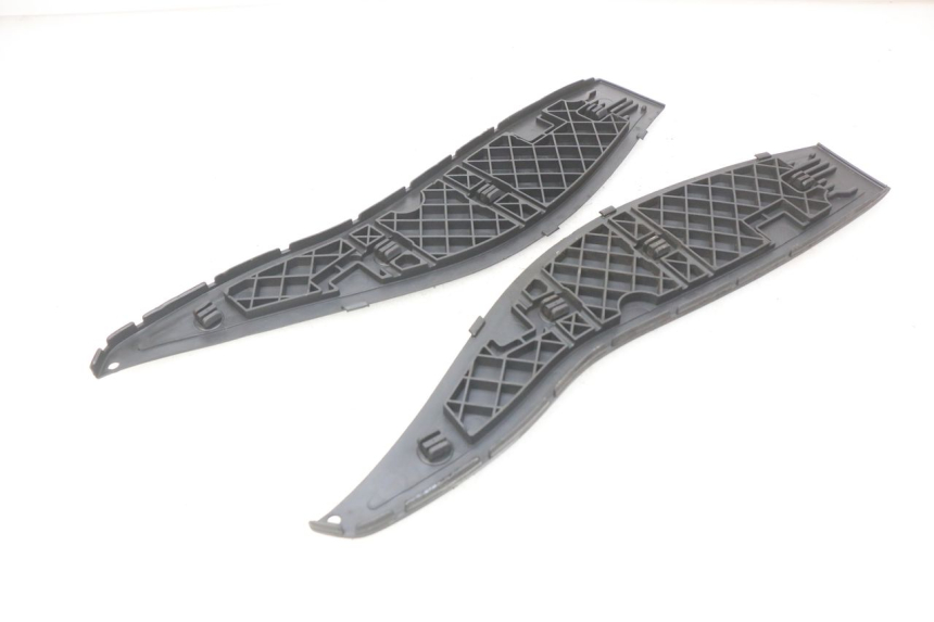 photo de MATA PODNÓŻKA GILERA NEXUS 125 (2009 - 2013) - Zoom stanu zużycia