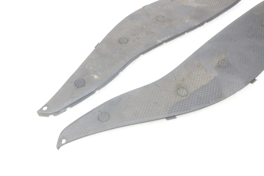 photo de MATA PODNÓŻKA GILERA NEXUS 125 (2009 - 2013) - Inny kąt widzenia