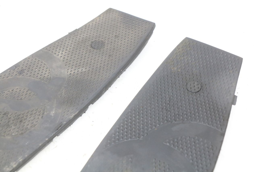 photo de MATA PODNÓŻKA GILERA NEXUS 125 (2009 - 2013) - Zbliżenie techniczne